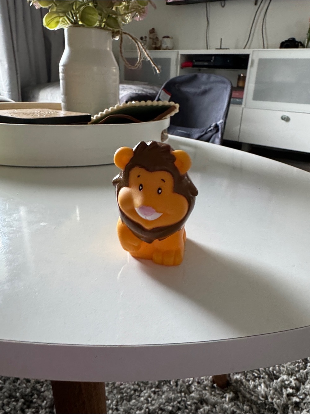Cute Toy Lion Figurine - Yellow & Brown